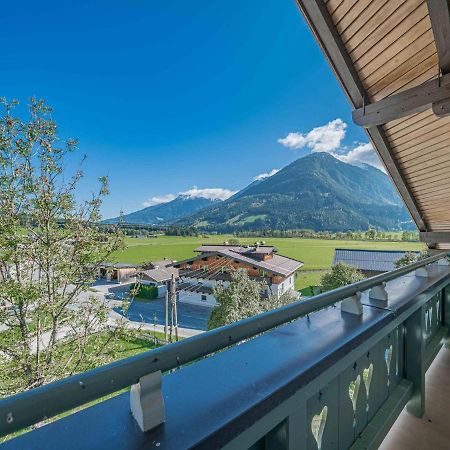 Landhaus Hotter 26 Neukirchen am Großvenediger Dış mekan fotoğraf